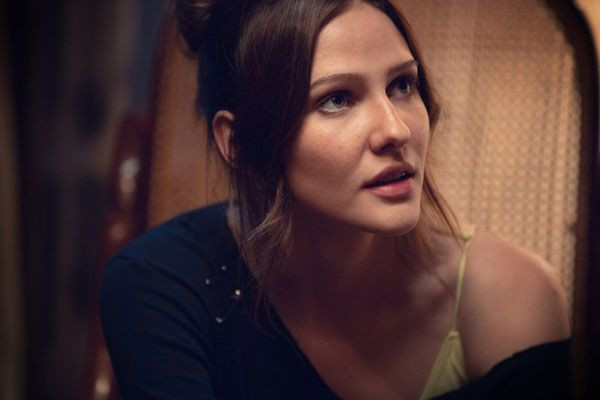 Bu partnerlik herkesi heyecanlandırdı! Alina Boz'un 'Zengin Kız' dizisinde partneri bakın kim oldu - Resim: 2