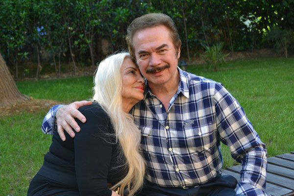 Türkiye'nin güzeliydi! Orhan Gencebay'ın 48 yıllık eşi Sevim Emre gençlik fotoğrafıyla olay yarattı - Resim: 3