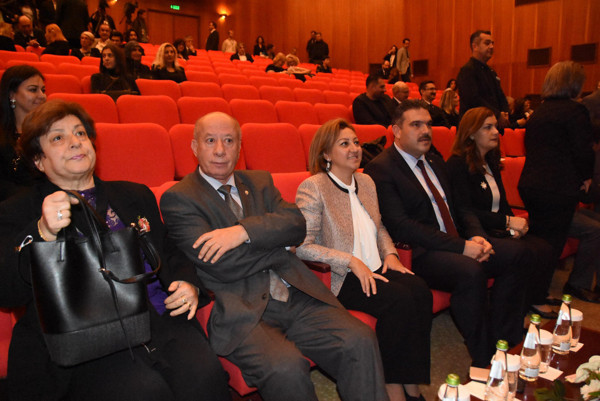 459 kişilik salon için 45 bin kişi başvurdu - Resim: 1