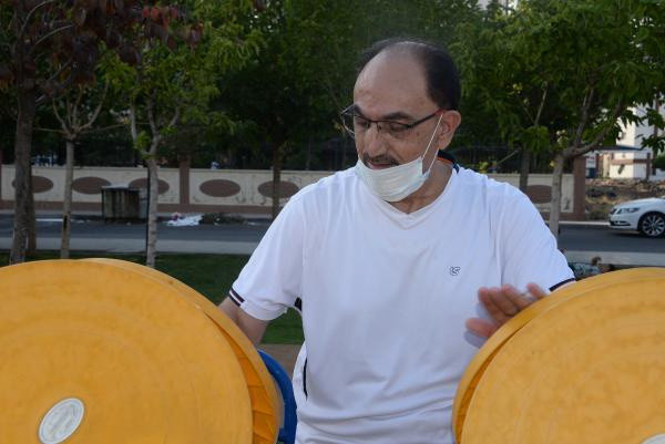 4 kez kanseri yendi: Kanserde çektiğim acı, koronavirüsün çeyreği bile değildi - Resim: 1