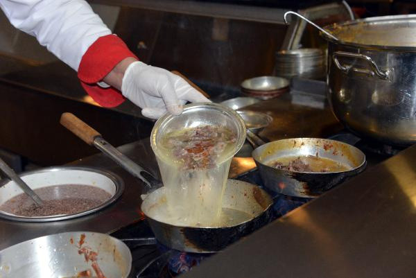 Kahramanmaraş'ta yasak kalkınca herkes soluğu orada aldı: Bu bir gelenektir - Resim: 1