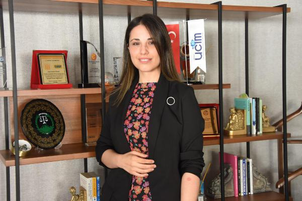 İzmir'de iğrenç olay mektupla ortaya çıktı! 13 yaşındaki çocuğu boş bir eve götürüp... - Resim: 1