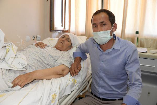 Diyarbakır'da covid-19'dan korktu doktora gidince şok oldu! 4,5 saat sürdü - Resim: 0