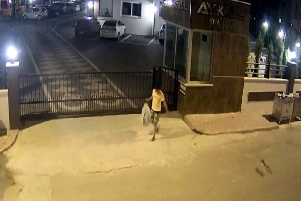 Olay yeri Adana! Çaldığı inşaat malzemesini çuvallarla taşıdı - Resim: 0