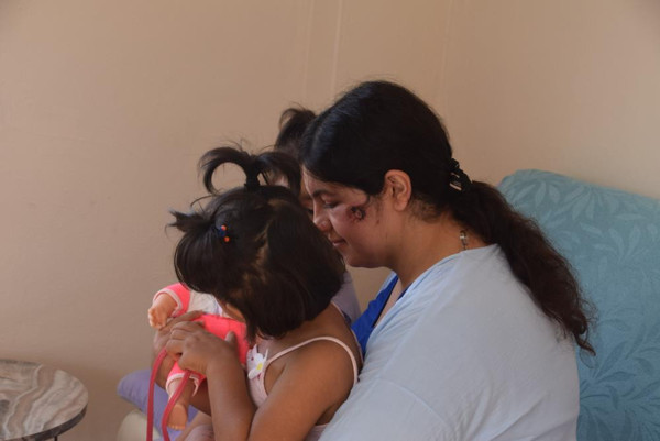 İzmir'de dehşet! İşkence yaptı çığlık seslerini duyan şok oldu: Sehpayla... - Resim: 1