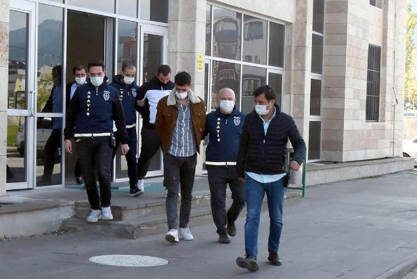 Kütahya'da internetten sipariş verdi! Kargodan gelen mesajla hayatının şokunu yaşadı - Resim: 1