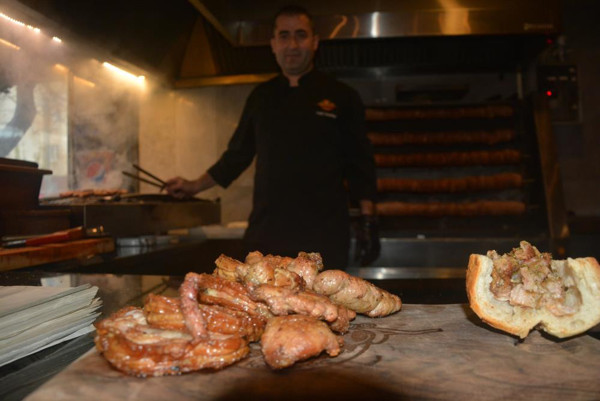 Kara borsaya düştü fiyatlar fırladı! Tamamen durdu: Ekmek arası 35-40 liraya çıkacak - Resim: 0