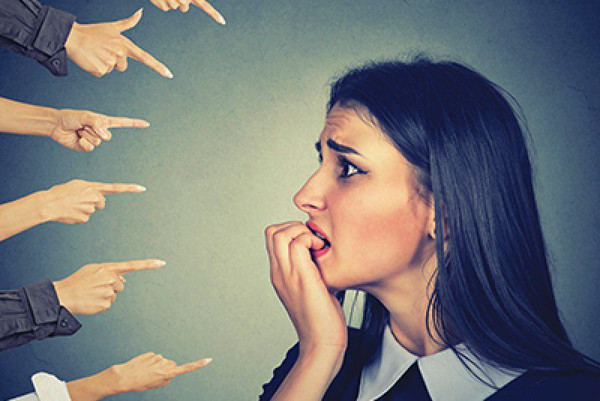 Çalışma hayatında mobbinge maruz kalan kişi ne yapmalı? - Resim: 2