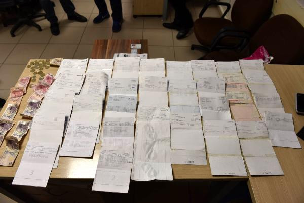 Dilencinin üstünden çıkanlara şoke olacaksınız! - Resim: 2