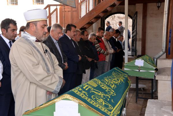 İki kızını toprağa veren anneden kayınvalide için şok iddia! - Resim: 1