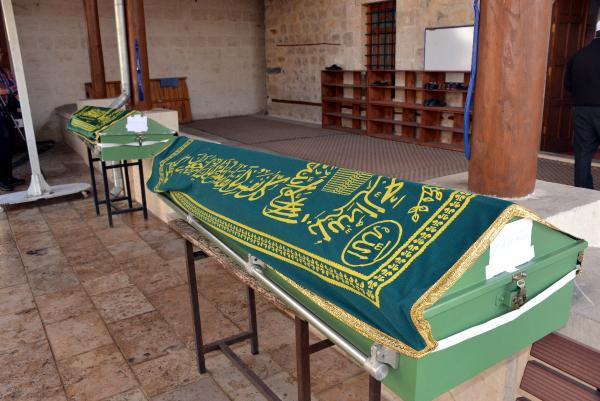 İki kızını toprağa veren anneden kayınvalide için şok iddia! - Resim: 4