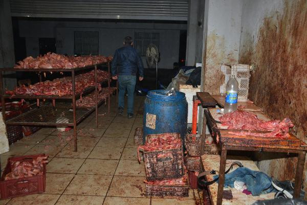 Mideniz kaldırmayabilir! Soframıza gelecekti polis bastı - Resim: 2