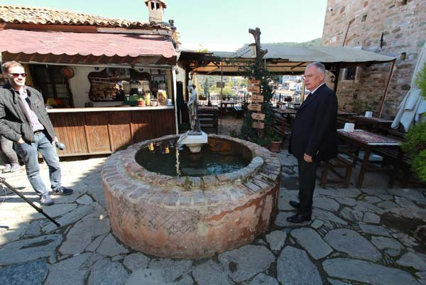 Dilek Havuzu'na atılan paralara ne oldu? - Resim: 3