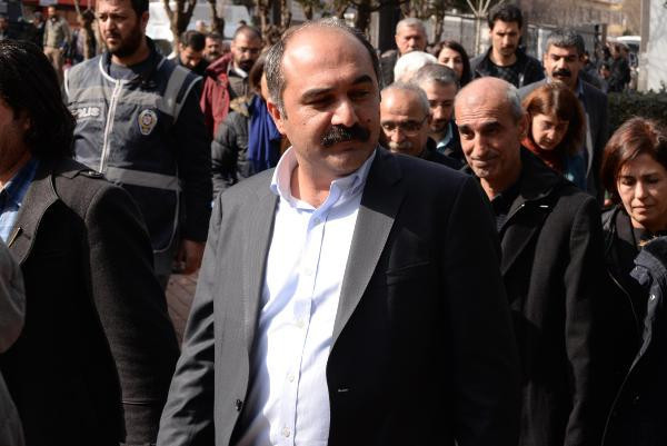 Polis müdüründen HDP'li vekile ayar: Burası muz cumhuriyeti değil - Resim: 3