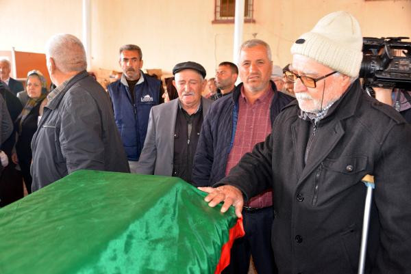 6 aylık bebeğin annesine son bakışı yürek burktu! - Resim: 4