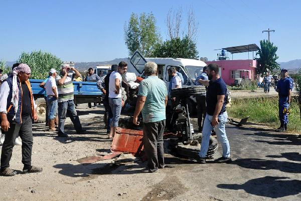 Tarım işçilerini taşıyan iki araç çarpıştı: Çok sayıda yaralı var! - Resim: 4