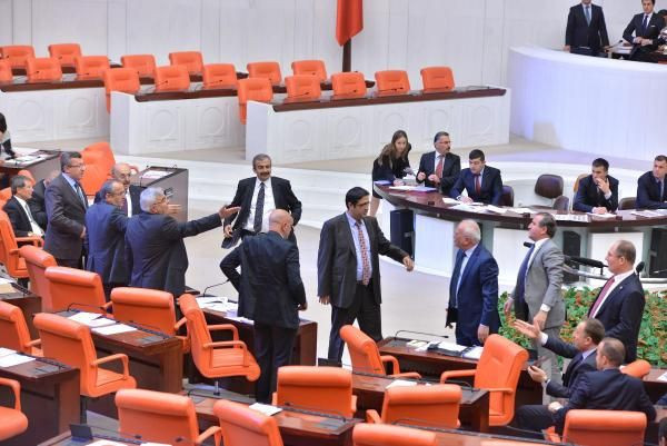 Genel Kurul'da iktidar muhalefet tartışması - Resim: 1