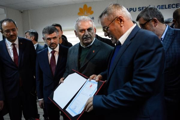 Binali Yıldırım: Onların yüzündeki mutluluğu görmek dünyaya bedel - Resim: 3