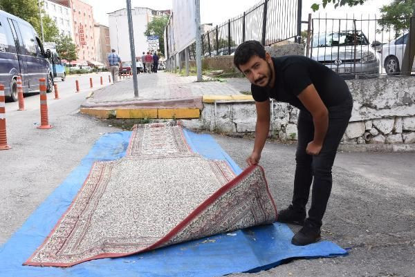 Mahalleli dayanamayıp isyan etti! Çareyi branda ile kapatmakta buldular - Resim: 1