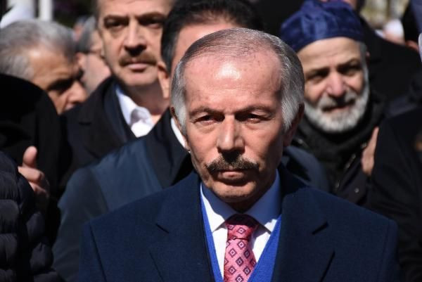 Abdullah Ustaosmanoğlu'nun cenazesi son yolculuğuna uğurlandı - Resim: 4