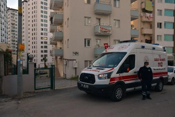 Adana'da korkunç olay! Eşine 'Seni çok yalnız bıraktım' yazan polis, evde ölü bulundu - Resim: 2