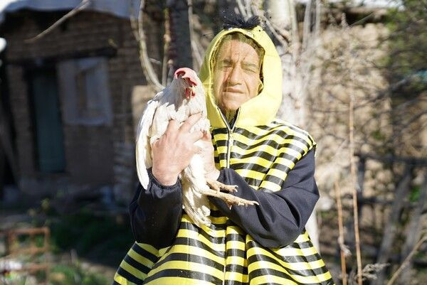 Hakkari'de görenler şaştı kaldı! Yine bir ilke imza attı: Önemli bir mesajım var - Resim: 4