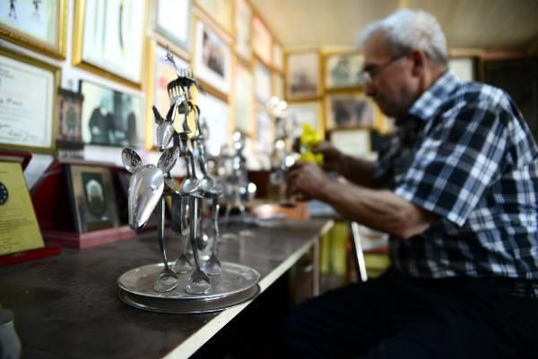 Bursa'da çatal, kaşıktan yaptı gören şaştı kaldı! İspanya'da sergilendi - Resim: 2