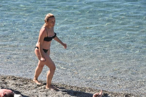 Yaz mevsimini aratmayan görüntüler! Bodrum'da ekim ayında deniz keyfi - Resim: 3