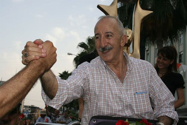 Yeşilçam'ın usta oyuncusu Şemsi İnkaya açtı ağzını yumdu gözünü! "Bu bir felaket" - Resim: 4