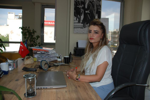 İzmir'de yazıyı görünce şaştı kaldı tek başına kaldı! Kemal Sunal filmi gerçek oldu - Resim: 1