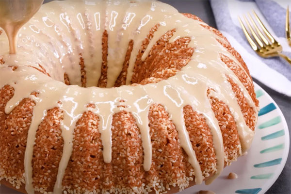 Kek lezzetinden, komşular hasetinden çatlıyor! Babata keki mısır unuyla ayrı bir güzel olacak - Resim: 1