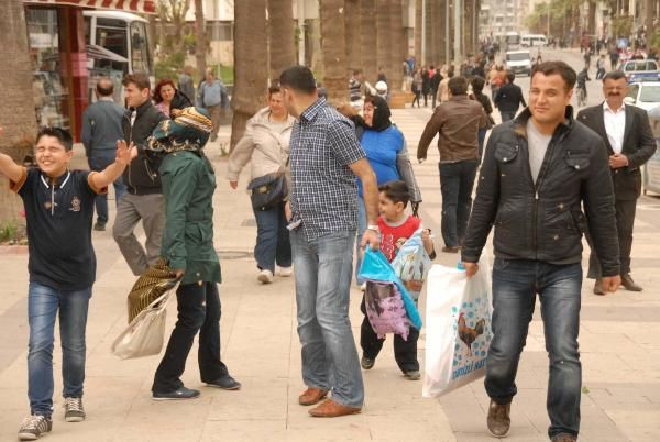 Okulun çatısı kantinin üzerine uçtu - Resim: 4