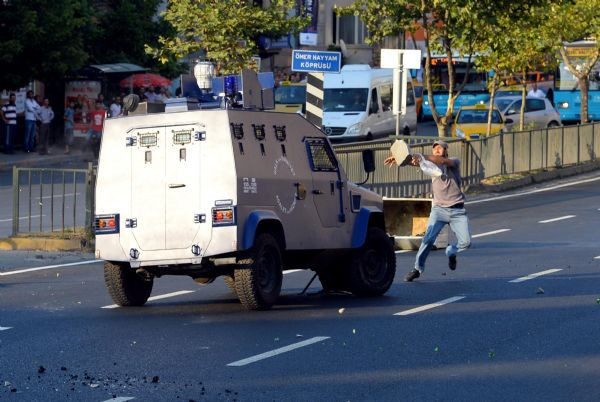 BDP yürüyüşüne polisten geçit yok - Resim: 1