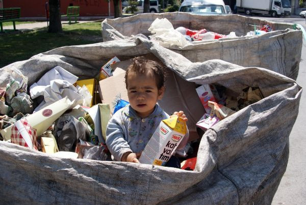 Bu çocuk her yerde aranıyor - Resim: 2