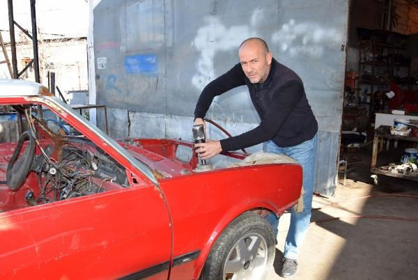 Antalya'da benzerliği hayatını değiştirdi gören fotoğraf çektiriyor! Beyazıt Öztürk'e çıkmıştı - Resim: 3