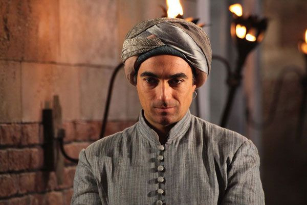 Muhteşem Yüzyıl'ın Sümbül Ağa'sı Selim Bayraktar yeni dizisindeki değişimi ile nereden nereye dedirtti! - Resim: 1