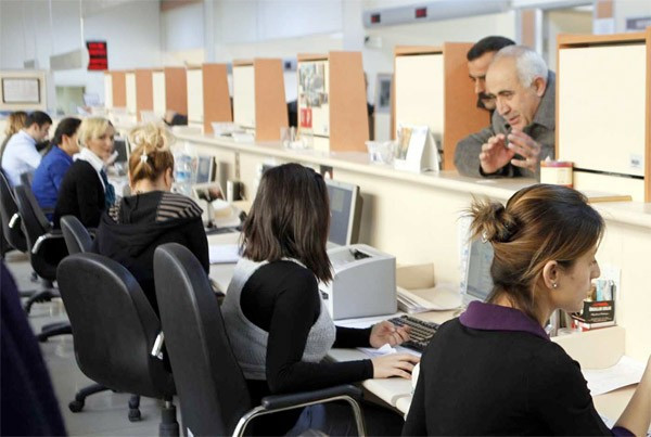 İhraç edilen memurlar ve iade listesi 23 Ocak KHK Resmi Gazete - Resim: 2