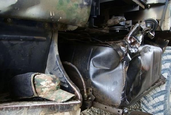 Ermenistan tren istasyonunu vurdu! Bomba Ermenistan iddiası Azerbaycan'dan ültimatom - Resim: 3