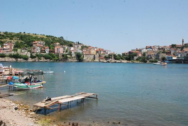 Bartın'da gören telefona sarıldı! Nüfusu 6 bin ama 200 bin kişi geliyor - Resim: 3