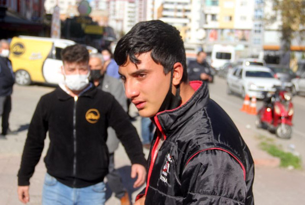 Adana'da genç kız olayın şokunu atlatamadı! Gözyaşlarına boğuldu - Resim: 1
