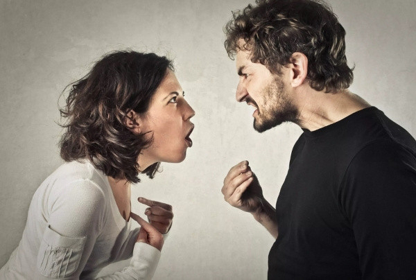 Bu hatayı yaparsanız yuvanız yıkılır! Ağzınızdan çıkan bu cümlelere dikkat edin - Resim: 0