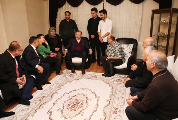 Üçüzlerin 17 yıllık hayalleri gerçek oldu - Resim: 3