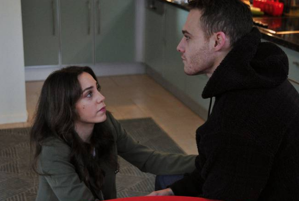 Kanal D'den flaş karar! Kadrosu ve senaryosu bomba gibiydi final yapıyor - Resim: 3