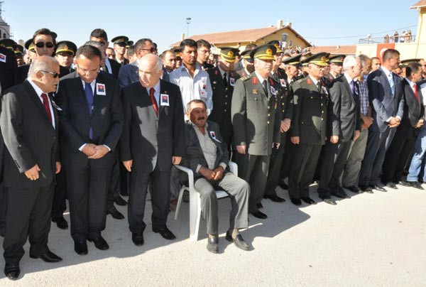 Yozgat şehit Erhan Ar'ı uğurladı - Resim: 4