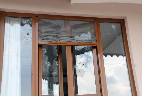 AK Partili Belediye Başkanı Aputkan'a büyük şok! 11 el kurşun sıkıldı - Resim: 2