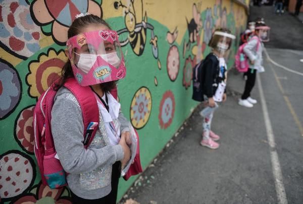 Yüz yüze eğitim başladı! Anaokulu ve birinci sınıflar ders başı yaptı - Resim: 3