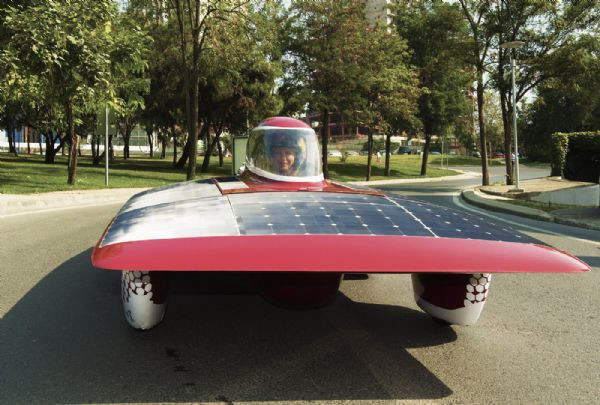İşte güneş enerjili otomobil - Resim: 4