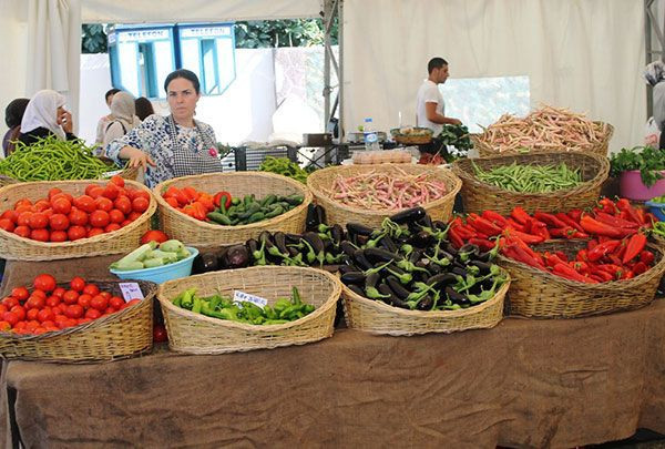 İstanbul'da yarın hangi semt pazarları kurulacak? İşte ilçe ilçe mahalle mahalle tam liste - Resim: 2