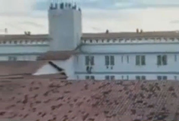 Korkunç! Mahkumlar kadınlar koğuşunu basıp tecavüz ediyor hamile bırakıyor - Resim: 3