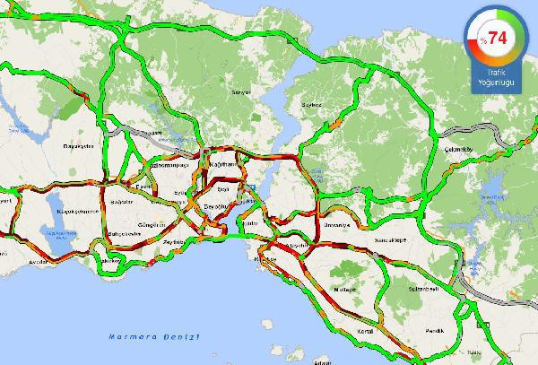 Yola çıkacaklar dikkat! İstanbul'da trafik yoğunluğu yüzde 74'e ulaştı - Resim: 0